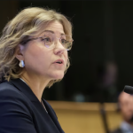 Europa se relajara con las grandes tecnologicas